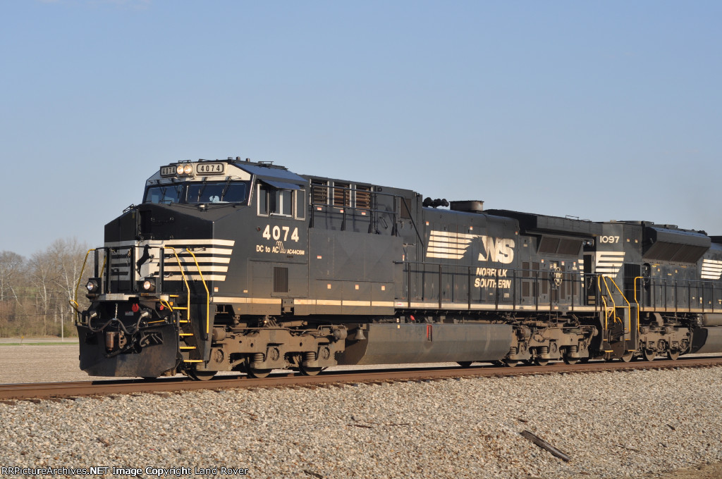 NS 4074 West 